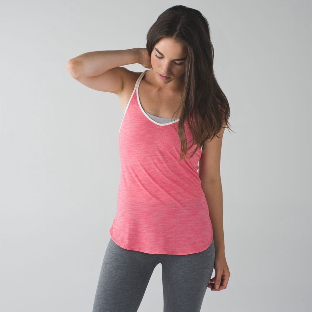 4- Lululemon What The Sport Singlet II -
Heathered Pink Lemonade